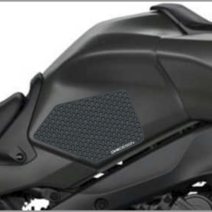 ΠΡΟΣΤΑΤΕΥΤΙΚΑ ΡΕΖΕΡΒΟΥΑΡ ΠΛΑΪΝΑ TRACER 900 21'+ BLACK ONE DESIGN